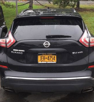 license plate of nissan murano